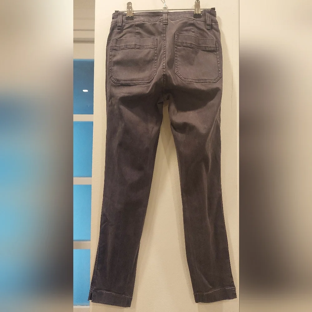 J. Crew Women's Charcoal Straight Leg Jeans - Picture 5 of 7